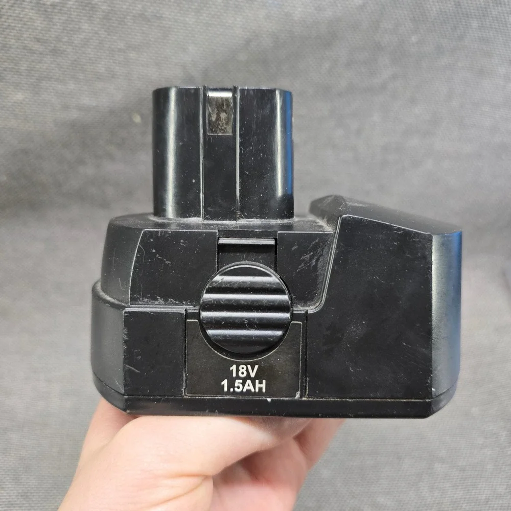 Generic Power Tool Battery 18V 1.5Ah Ni-Cd Replacement Black Good Untested